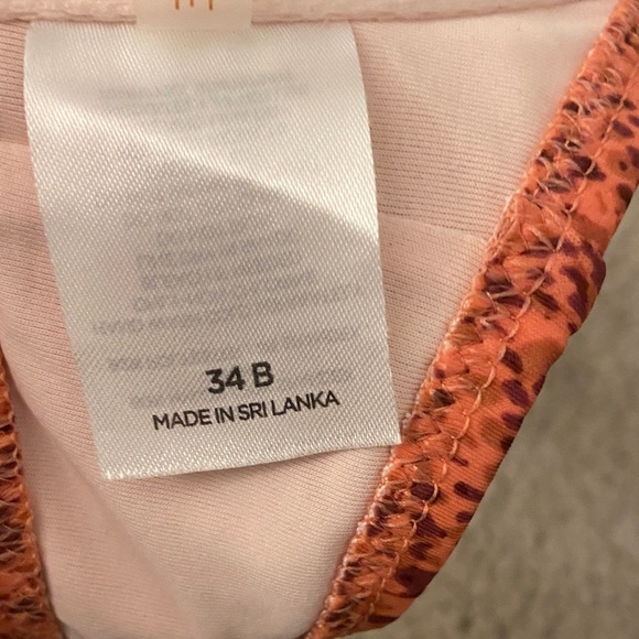 Women's pink Patterned Bikini top - Picture 3 of 3